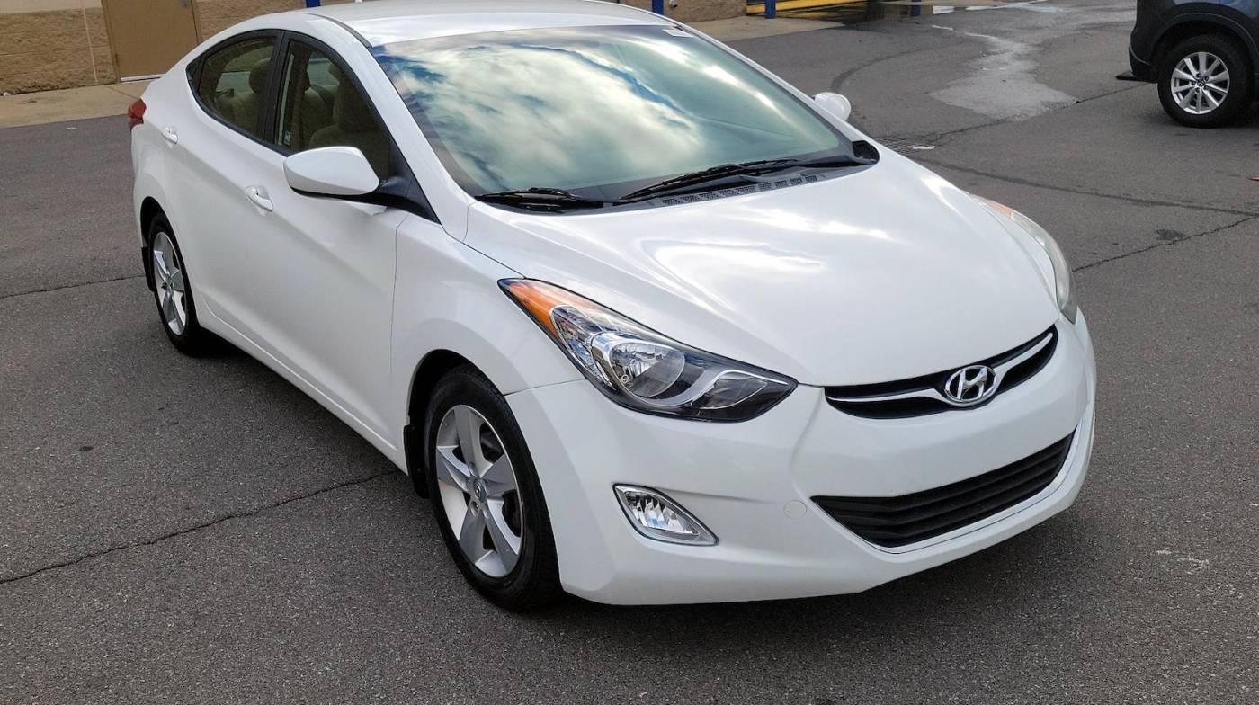 2013 Hyundai Elantra GLS — Sedan — 121,746 mi — Bristol, TN