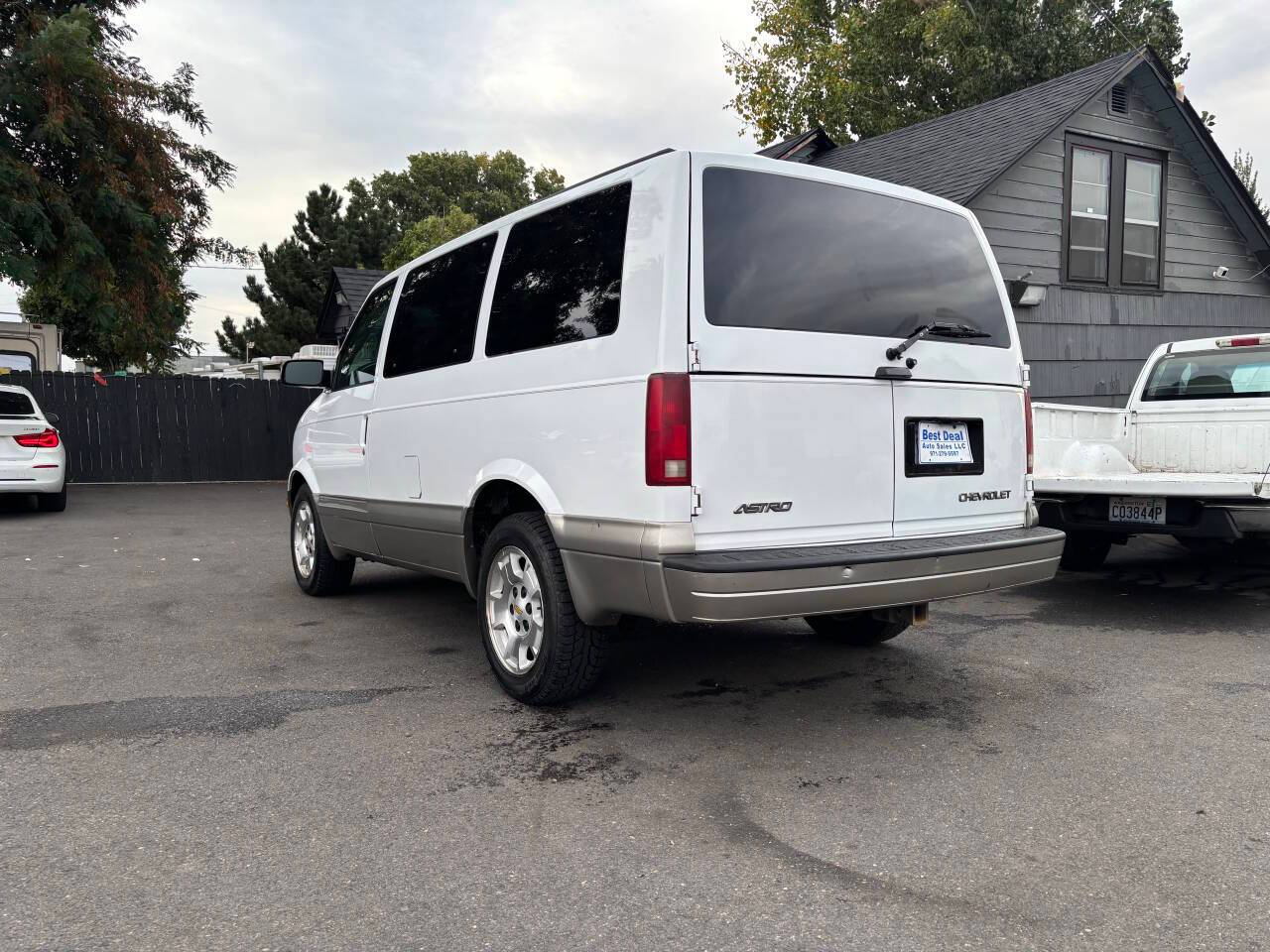 2004 Chevrolet Astro Passenger Base — Minivan — 178,644 mi — Vancouver, WA