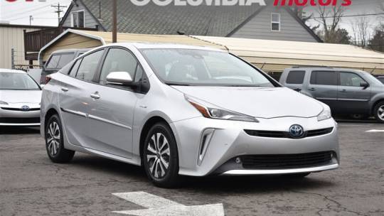 2022 Toyota Prius XLE — Hatchback — 10,916 mi — Portland, OR