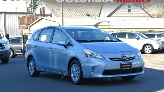 2012 Toyota Prius v Two