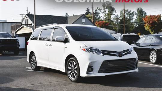 2018 Toyota Sienna Limited — Minivan — 35,806 mi — Portland, OR