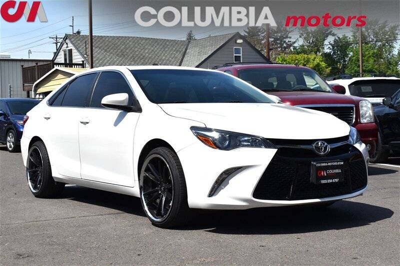 2017 Toyota Camry SE — Sedan — 130,084 mi — Portland, OR
