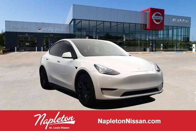 2023 Tesla Model Y Performance — SUV — 41,983 mi — St. Louis, MO