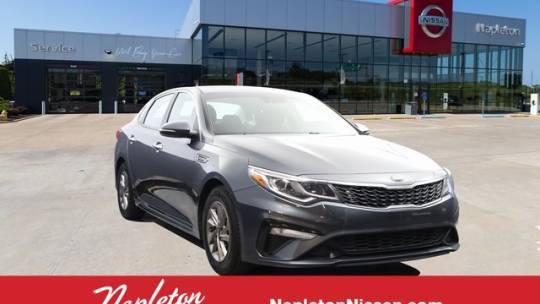 2020 Kia Optima LX — Sedan — 77,805 mi — St. Louis, MO