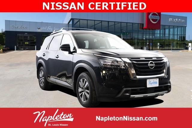 2023 Nissan Pathfinder SL — SUV — 20,538 mi — St. Louis, MO