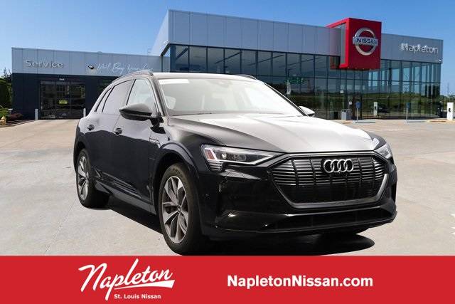 2021 Audi e-tron Premium Plus — SUV — 23,031 mi — St. Louis, MO