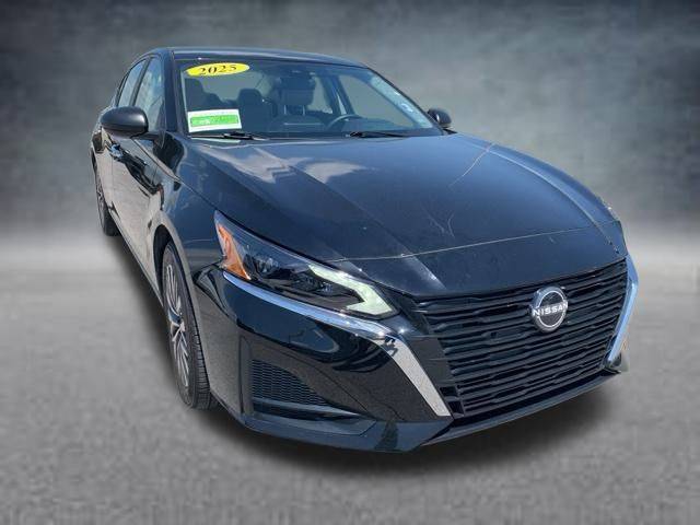2025 Nissan Altima SV — Sedan — 10,843 mi — Crossville, TN
