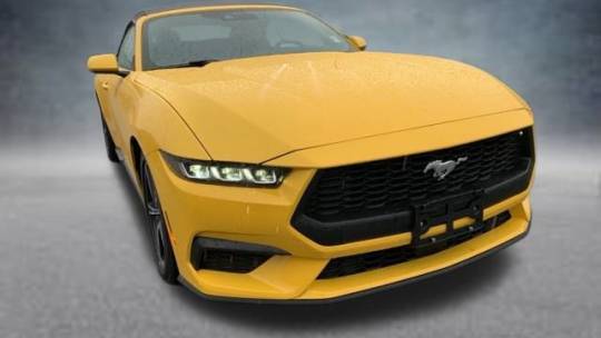 2024 Ford Mustang EcoBoost — Convertible — 16,899 mi — Crossville, TN