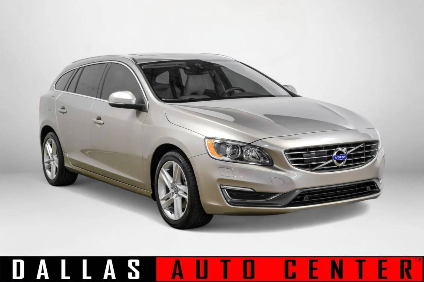 2015 Volvo V60 T5 Drive-E Platinum — Wagon — 53,752 mi — Carrollton, TX