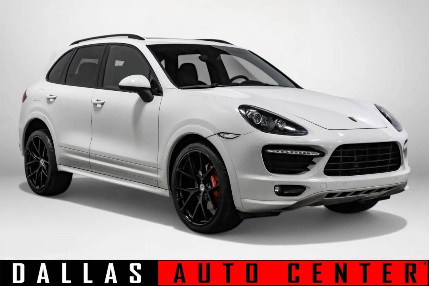 2014 Porsche Cayenne GTS