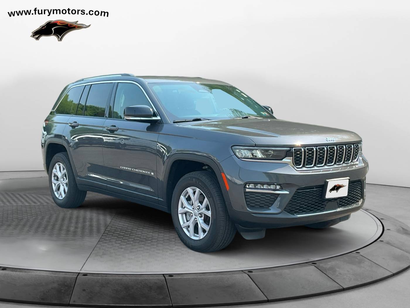 2022 Jeep Grand Cherokee Limited — SUV — 24,925 mi — South St. Paul, MN