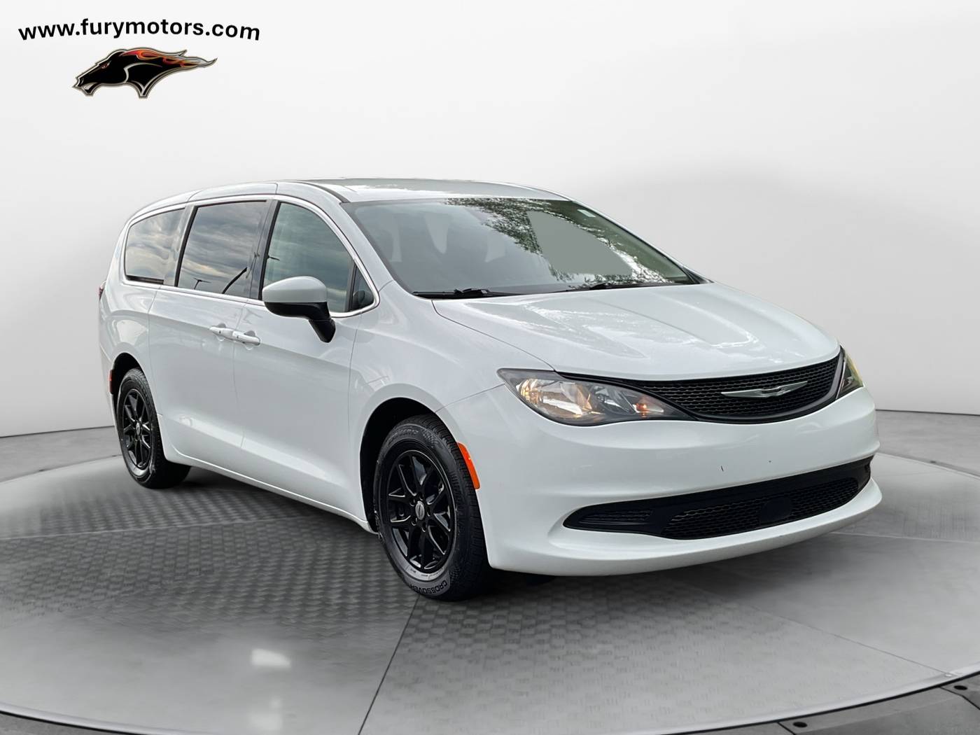 2023 Chrysler Voyager LX — Minivan — 69,900 mi — South St. Paul, MN