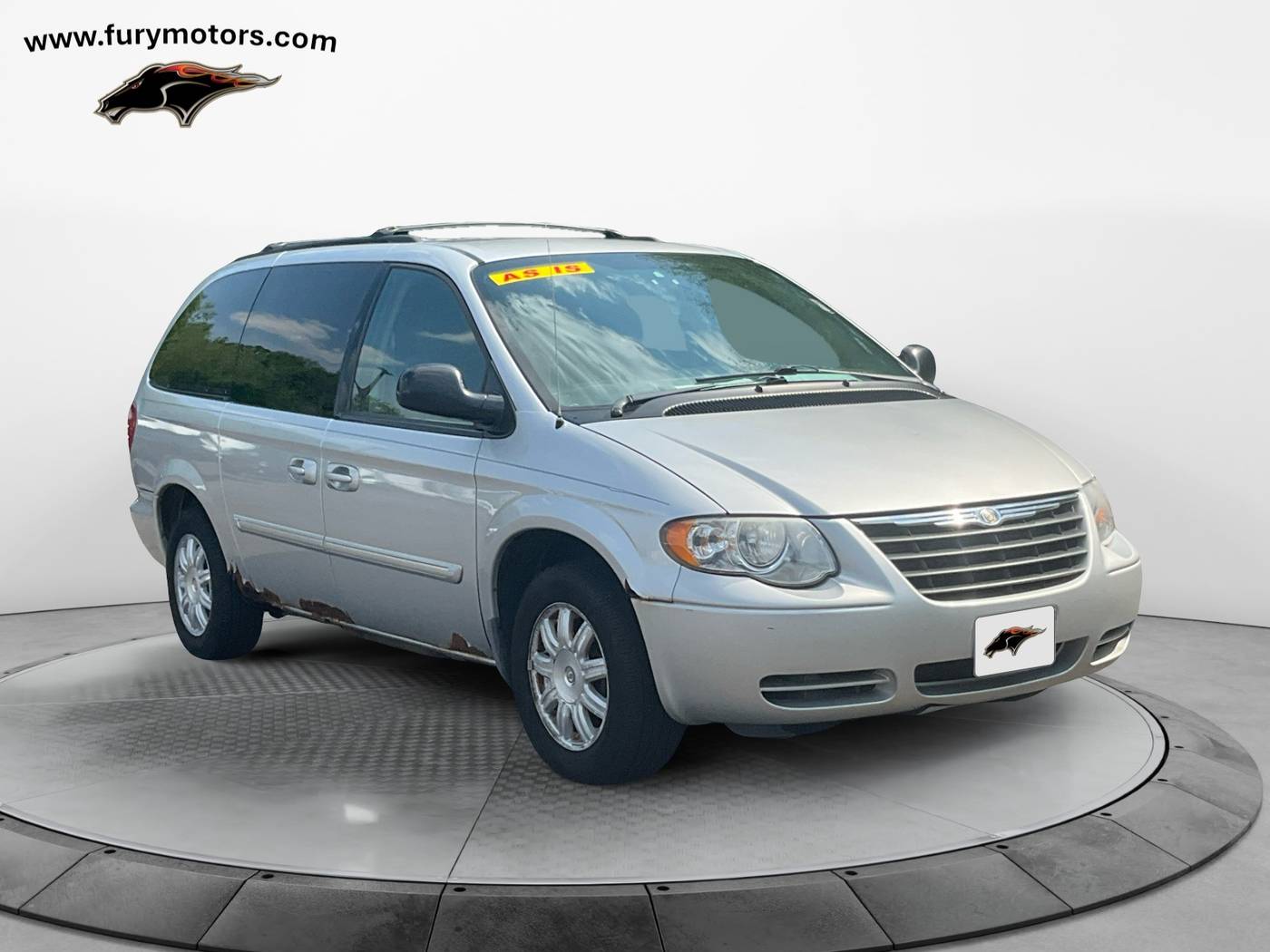 2007 Chrysler Town & Country Touring — Minivan — 140,175 mi — South St. Paul, MN
