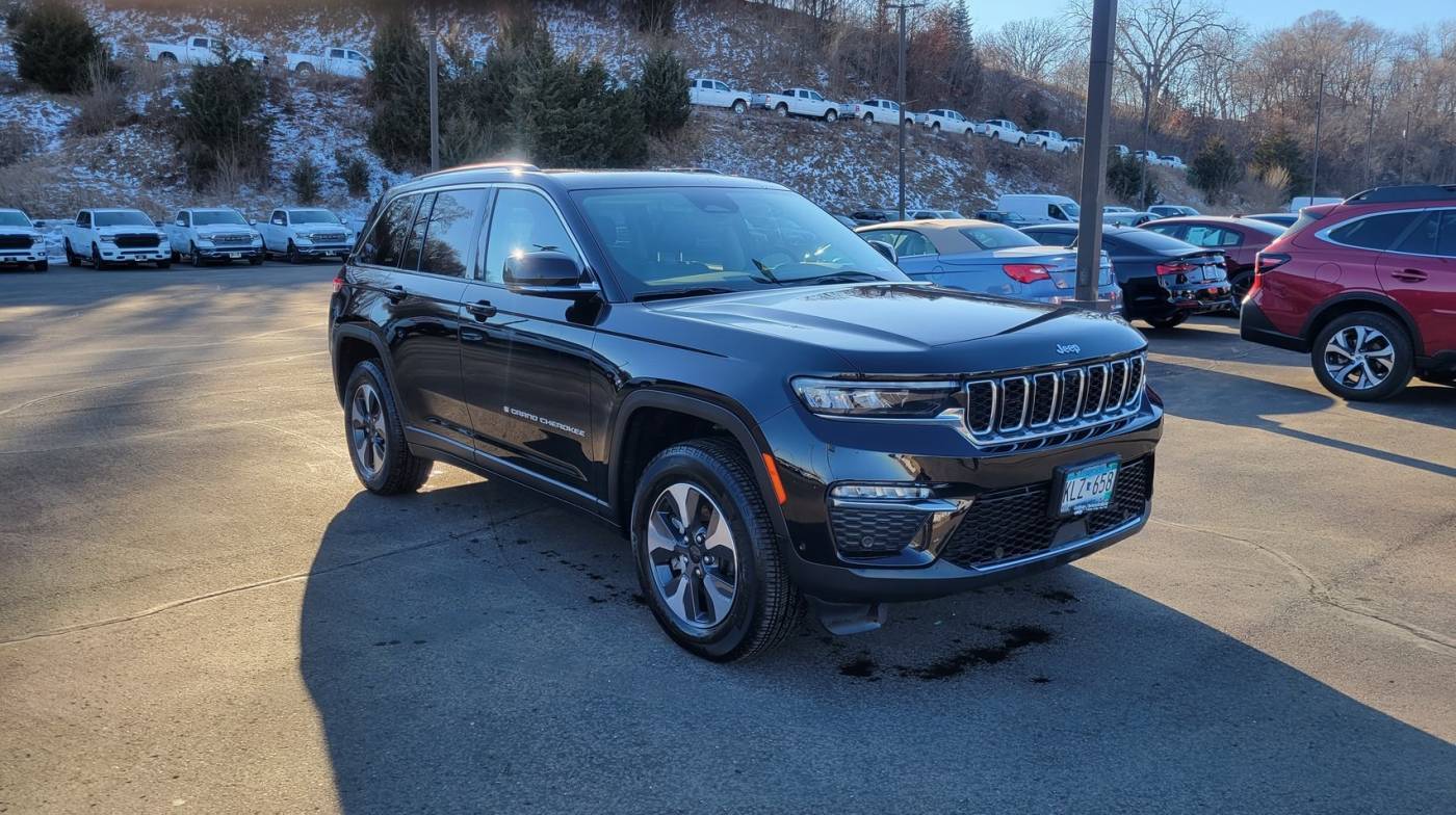 2022 Jeep Grand Cherokee 4xe — SUV — 19,480 mi — South St. Paul, MN