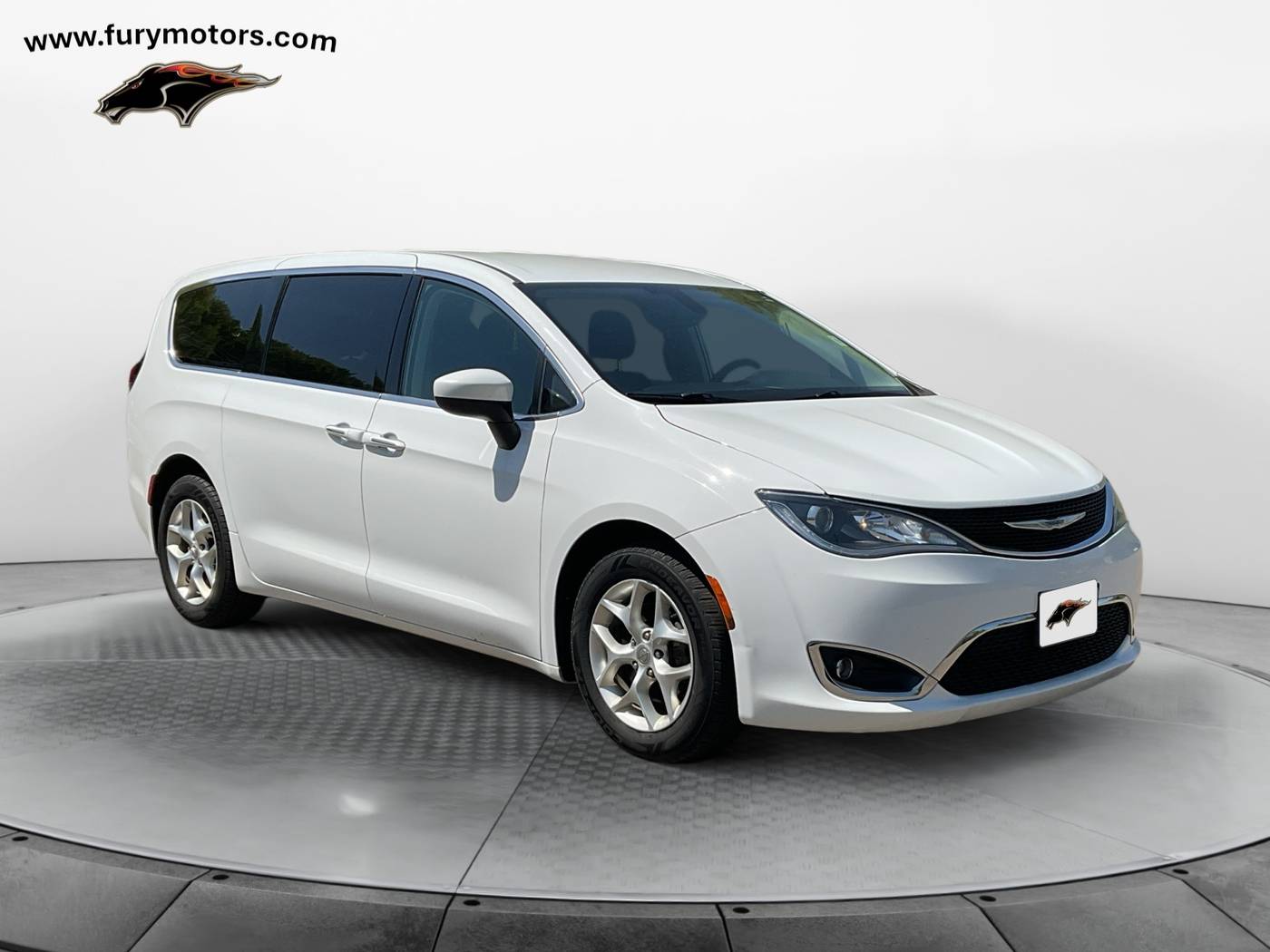 2017 Chrysler Pacifica Touring Plus — Minivan — 93,111 mi — South St. Paul, MN