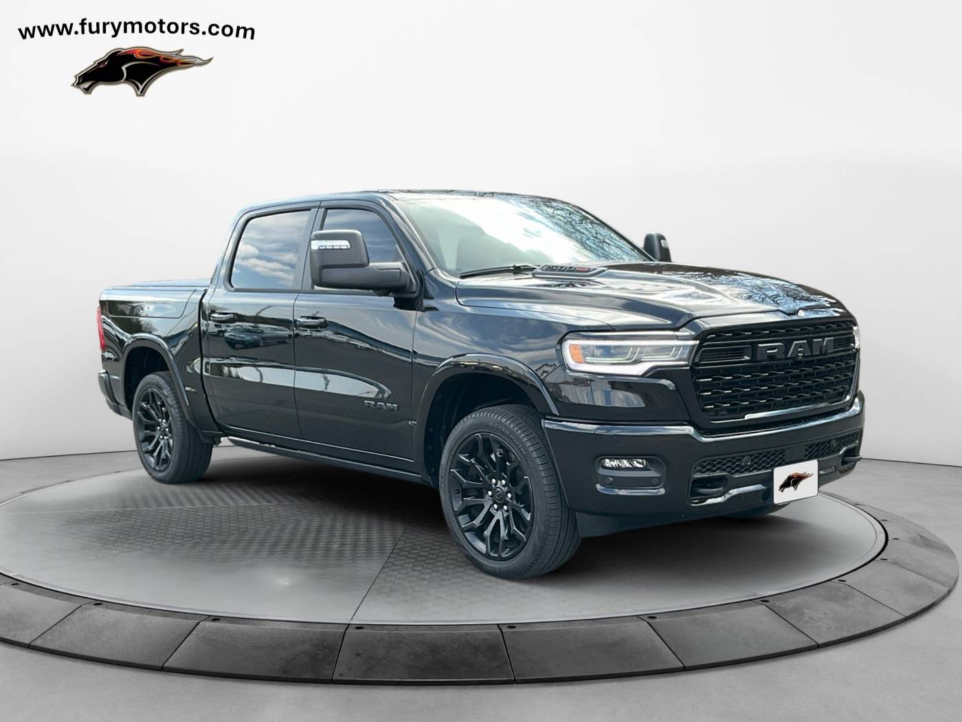 2025 Ram 1500 Limited — Pickup Truck — 3,829 mi — South St. Paul, MN