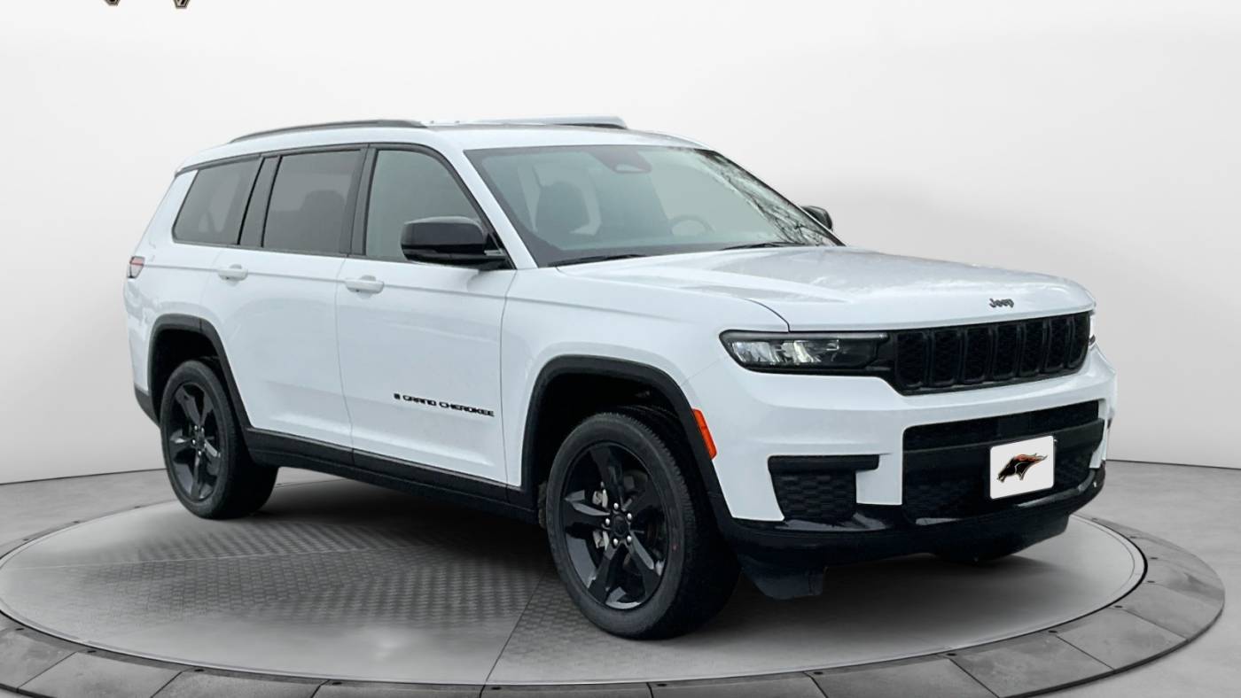 2023 Jeep Grand Cherokee Altitude — SUV — 53,660 mi — South St. Paul, MN