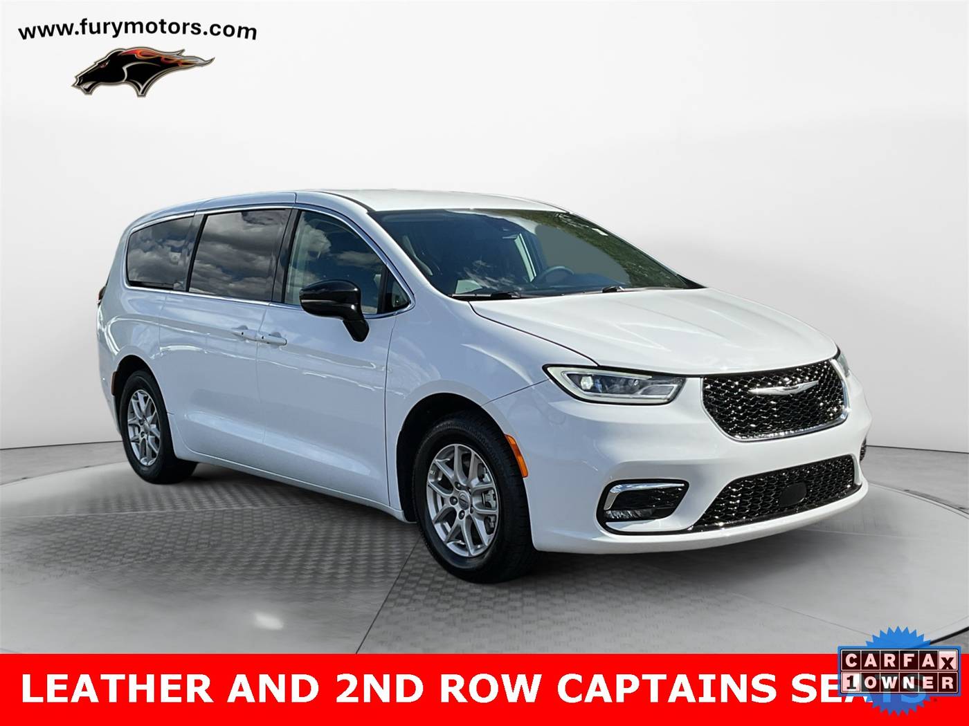 2024 Chrysler Pacifica Touring L — Minivan — 27,718 mi — South St. Paul, MN