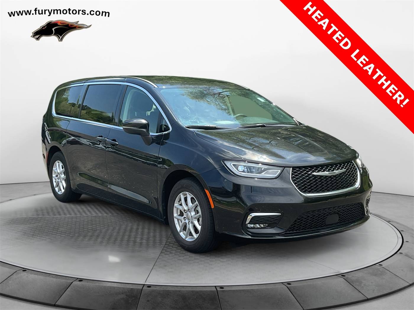2023 Chrysler Pacifica Touring L — Minivan — 56,668 mi — South St. Paul, MN