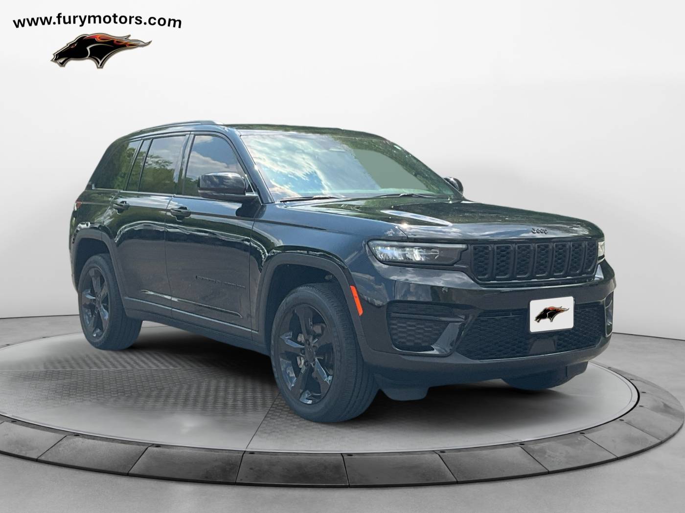 2023 Jeep Grand Cherokee Altitude — SUV — 34,055 mi — South St. Paul, MN