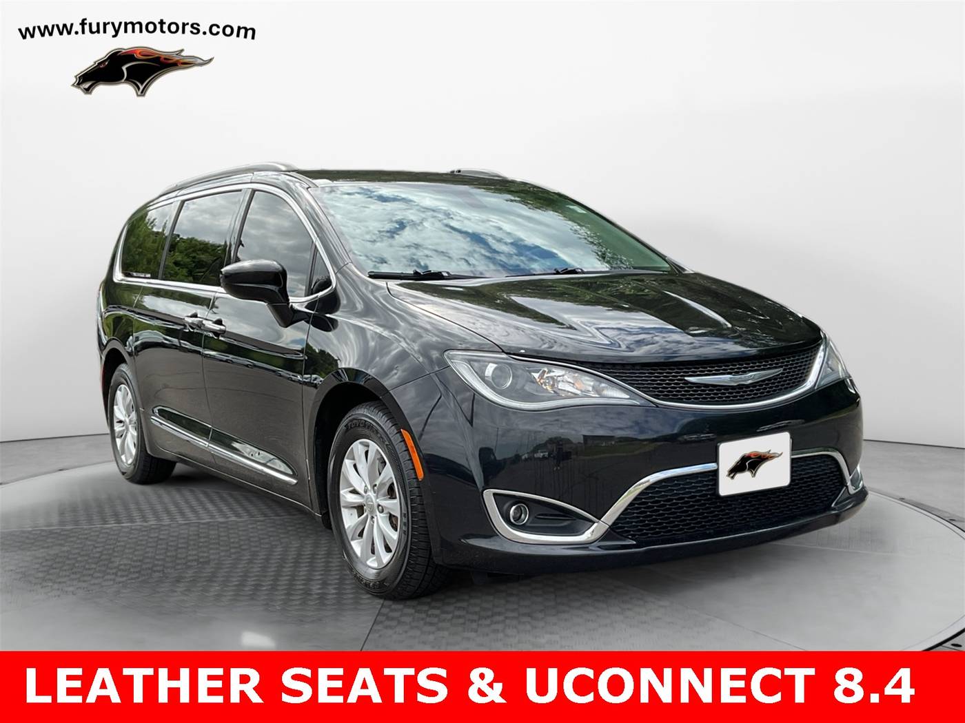 2017 Chrysler Pacifica Touring L — Minivan — 135,345 mi — South St. Paul, MN