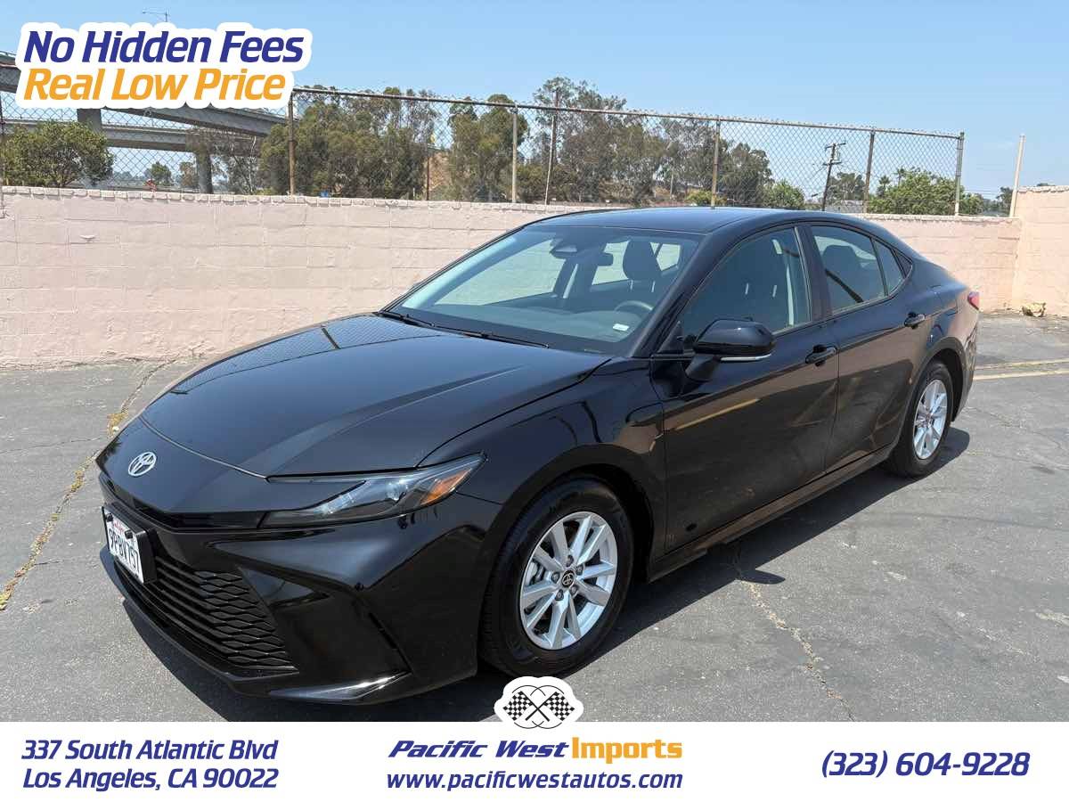 2025 Toyota Camry LE — Sedan — 3,646 mi — Los Angeles, CA