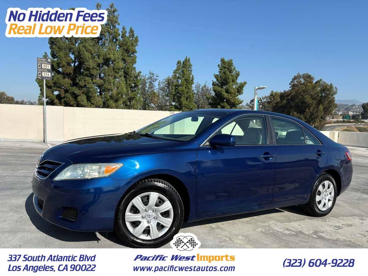 2011 Toyota Camry LE — Sedan — 54,437 mi — Los Angeles, CA