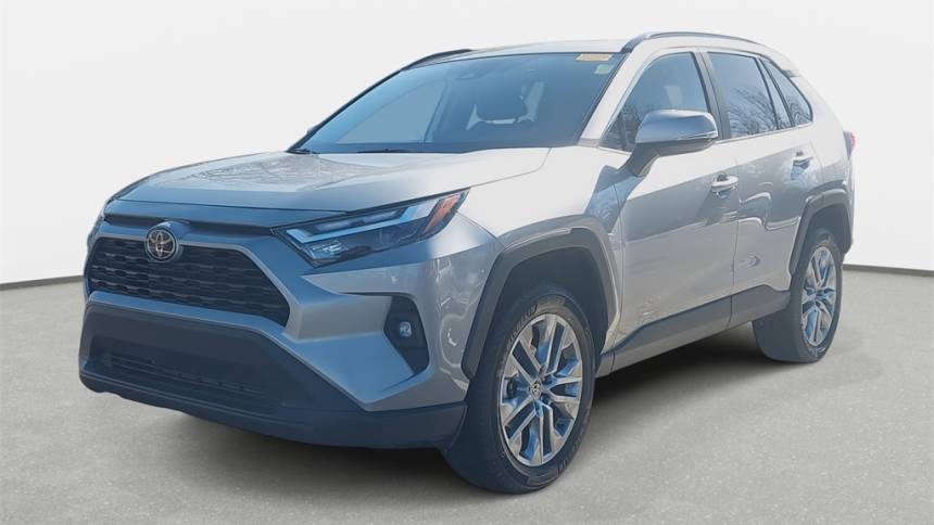 2022 Toyota RAV4 XLE Premium — SUV — 6,956 mi — Durham, NC