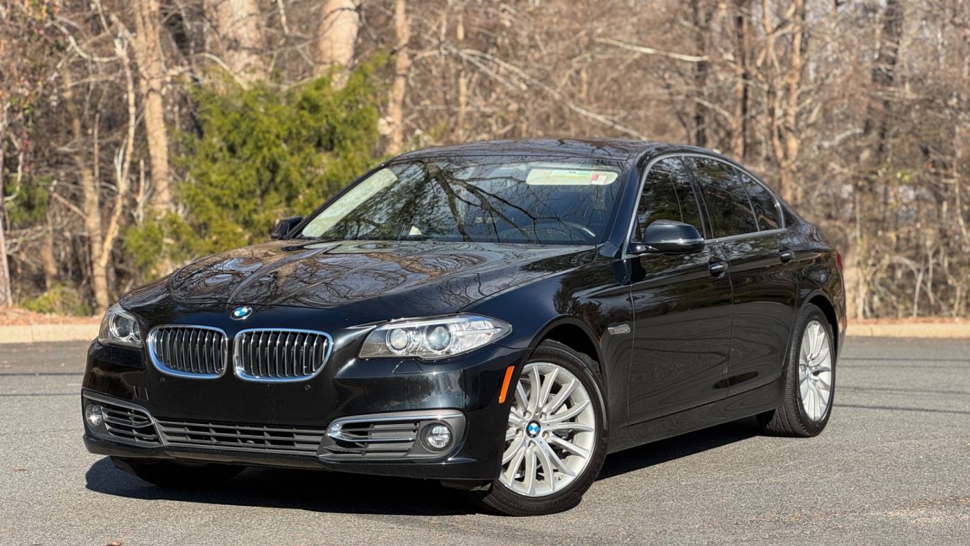 2015 BMW 5 Series 528i