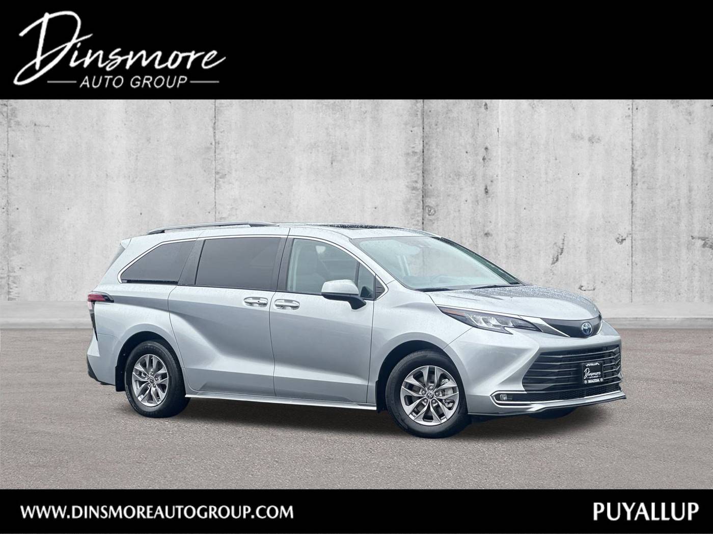 2022 Toyota Sienna XLE — Minivan — 30,276 mi — Puyallup, WA