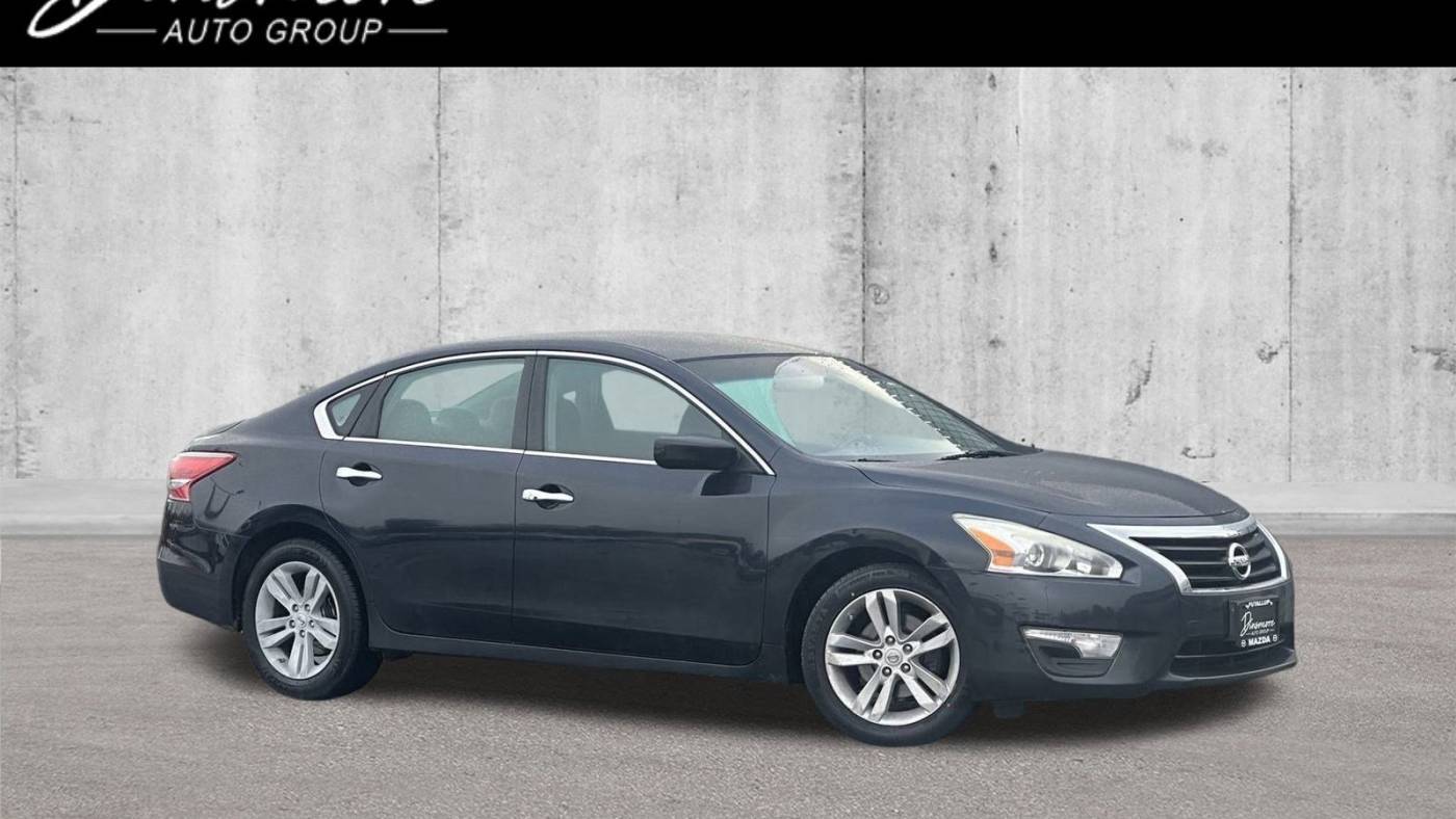 2013 Nissan Altima 2.5 SV — Sedan — 143,449 mi — Puyallup, WA