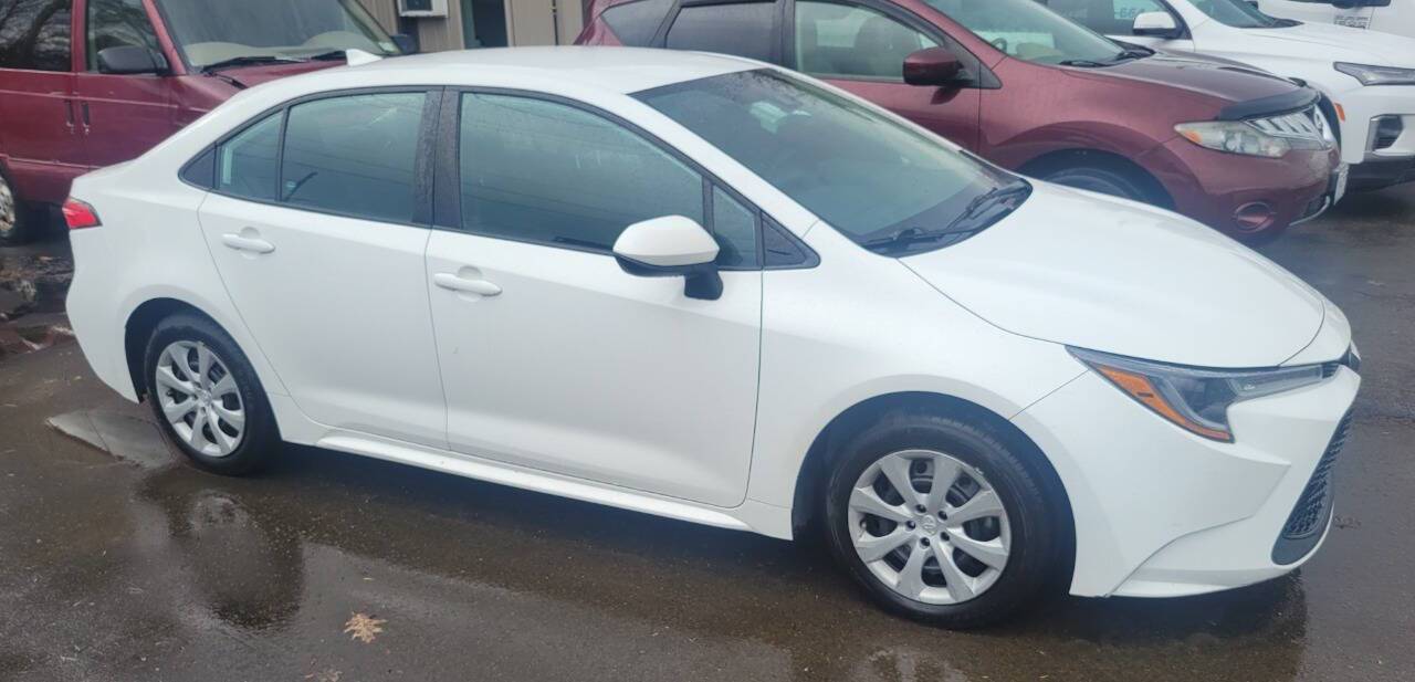 2021 Toyota Corolla LE — Sedan — 61,511 mi — Falconer, NY