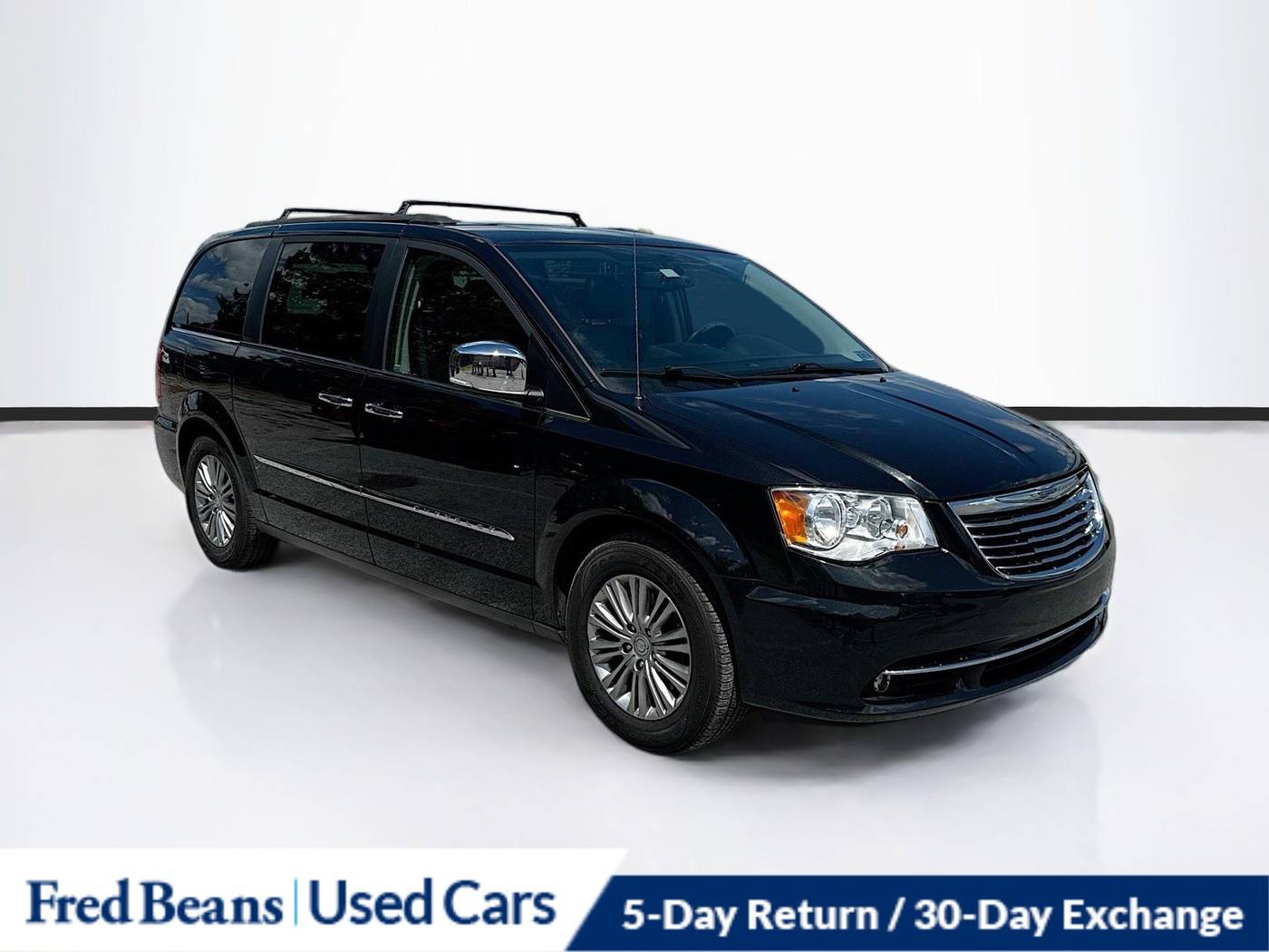 2016 Chrysler Town & Country Touring-L Anniversary Edition — Minivan — 113,002 mi — Mechanicsburg, PA