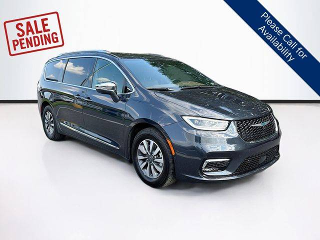 2021 Chrysler Pacifica Hybrid Limited — Minivan — 50,211 mi — Mechanicsburg, PA