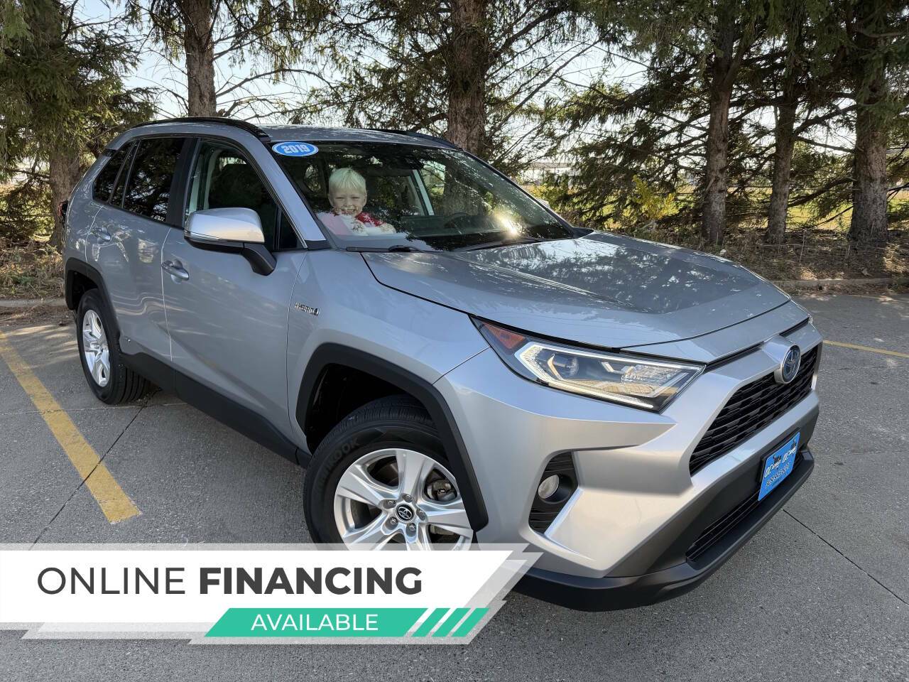 2019 Toyota RAV4 Hybrid XLE — SUV — 83,552 mi — Eldridge, IA