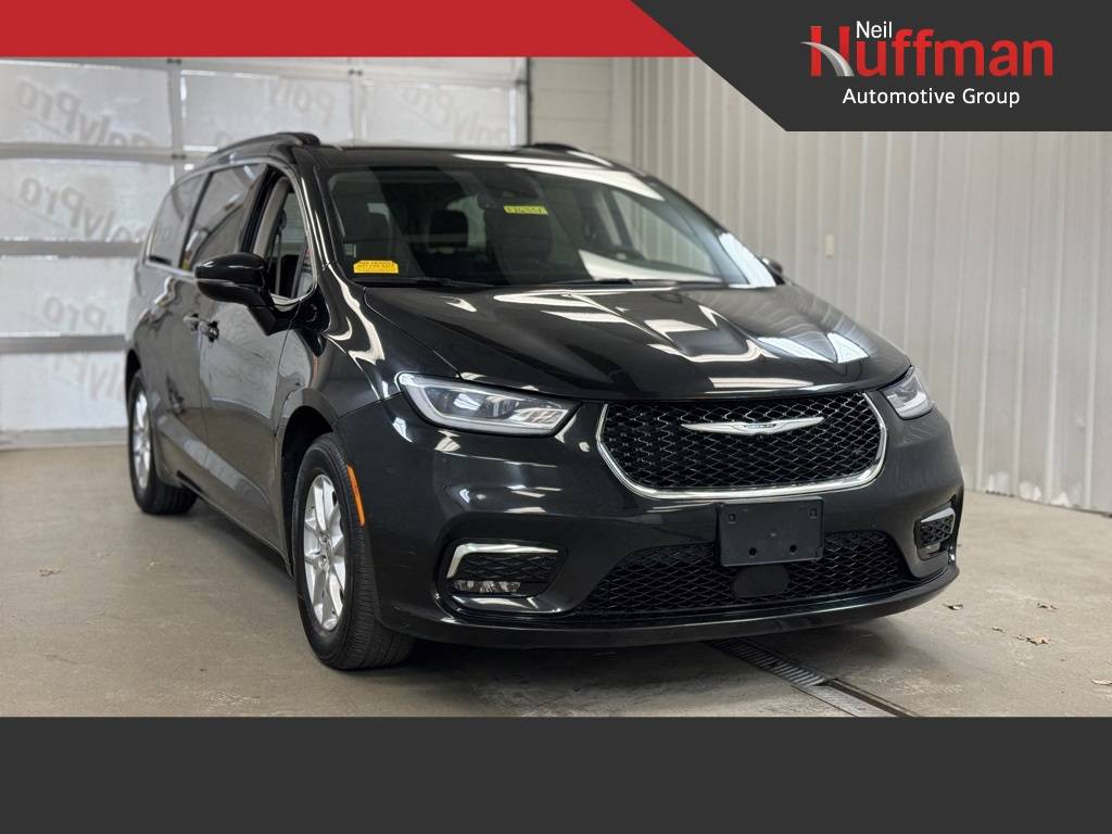 2022 Chrysler Pacifica Touring L — Minivan — 65,864 mi — Frankfort, KY