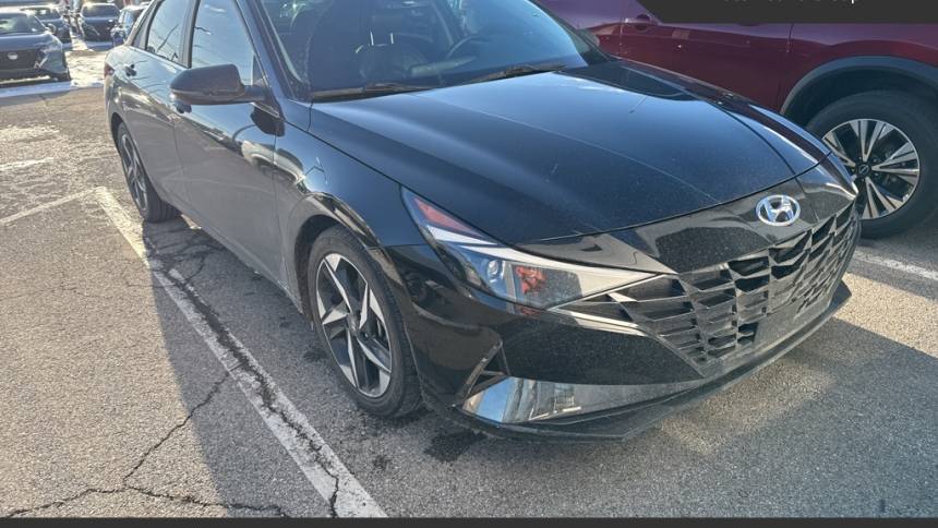 2023 Hyundai Elantra Limited — Sedan — 23,482 mi — Frankfort, KY