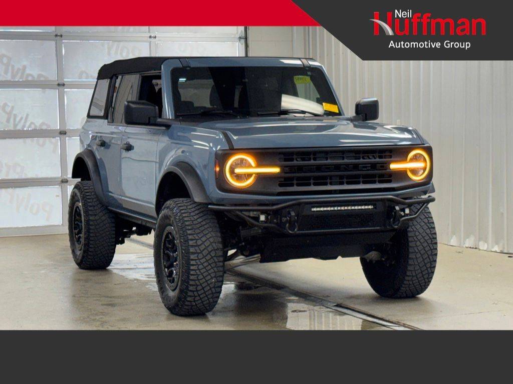 2023 Ford Bronco Base