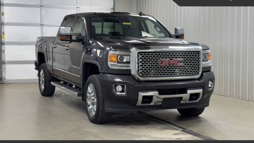 2015 GMC Sierra 2500HD Denali — Pickup Truck — 101,364 mi — Frankfort, KY