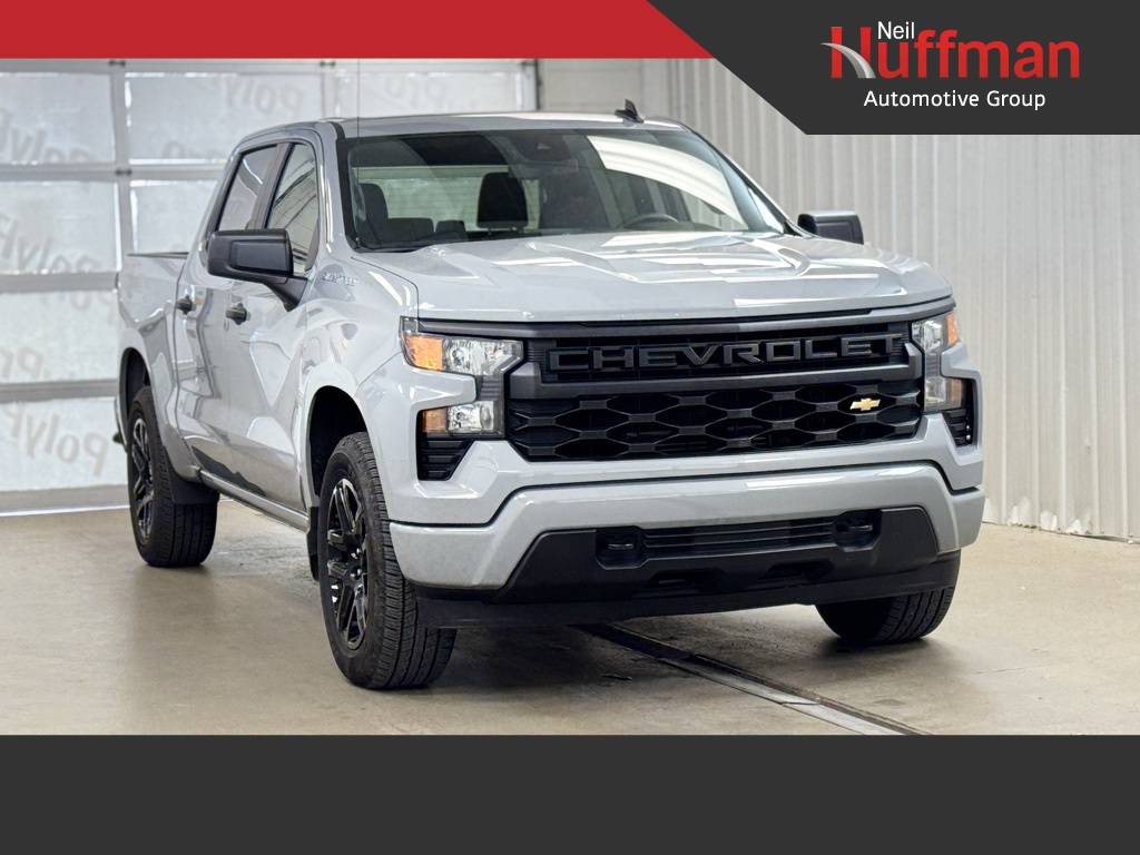 2025 Chevrolet Silverado 1500 Custom — Pickup Truck — 8,458 mi — Frankfort, KY