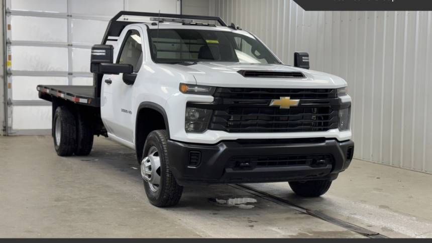 2024 Chevrolet Silverado 3500HD Chassis Cab Work Truck — Chassis Cab Truck — 6,374 mi — Frankfort, KY