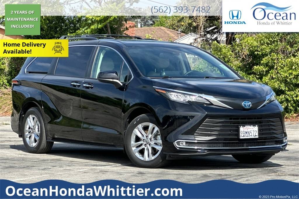 2022 Toyota Sienna XLE — Minivan — 28,802 mi — Whittier, CA