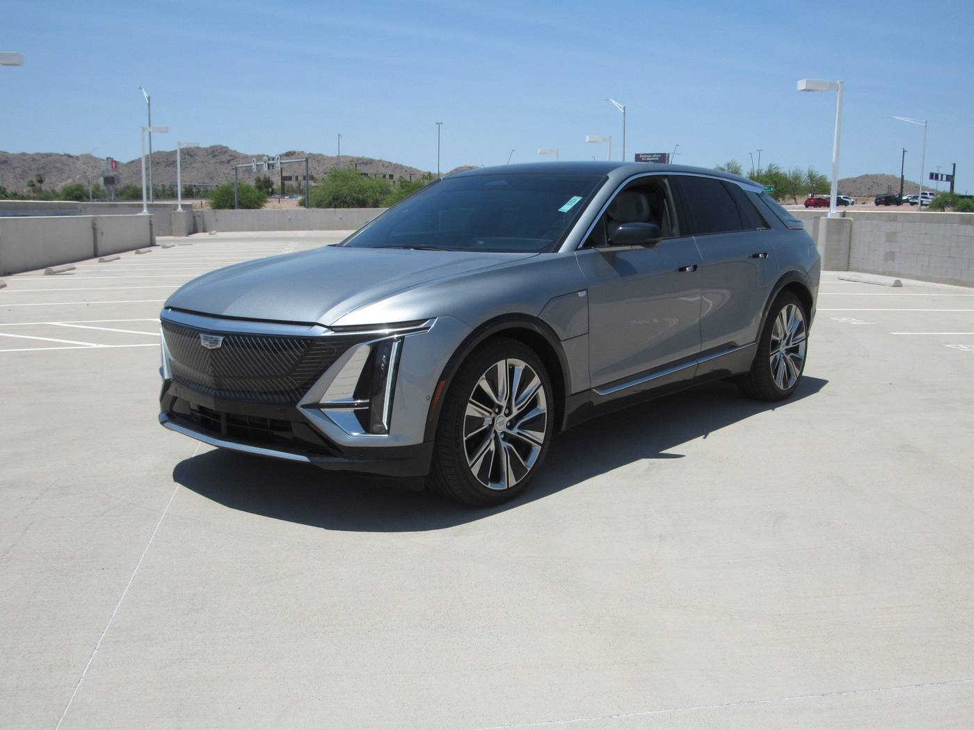 2024 Cadillac LYRIQ Luxury — SUV — 25,521 mi — Tempe, AZ