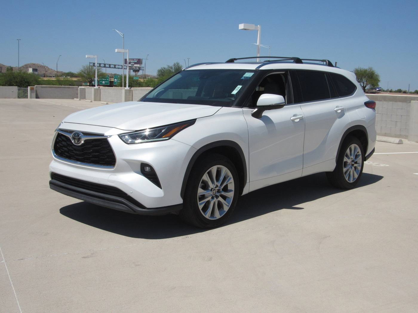 2023 Toyota Highlander Limited — SUV — 25,215 mi — Tempe, AZ