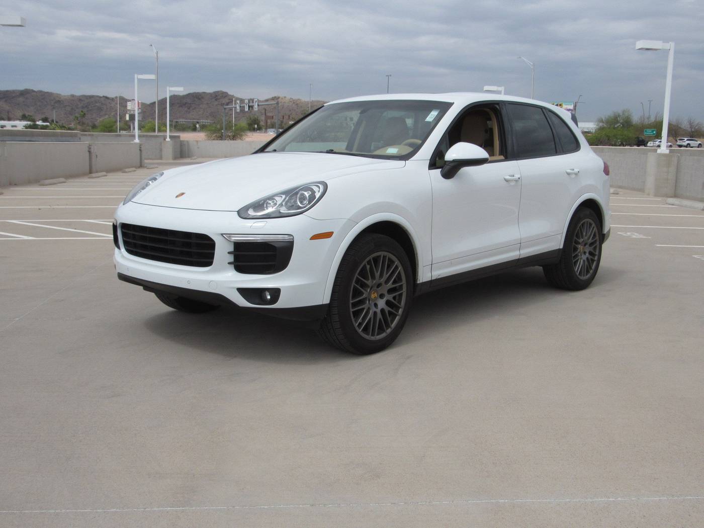 2017 Porsche Cayenne Platinum Ed. — SUV — 100,063 mi — Tempe, AZ