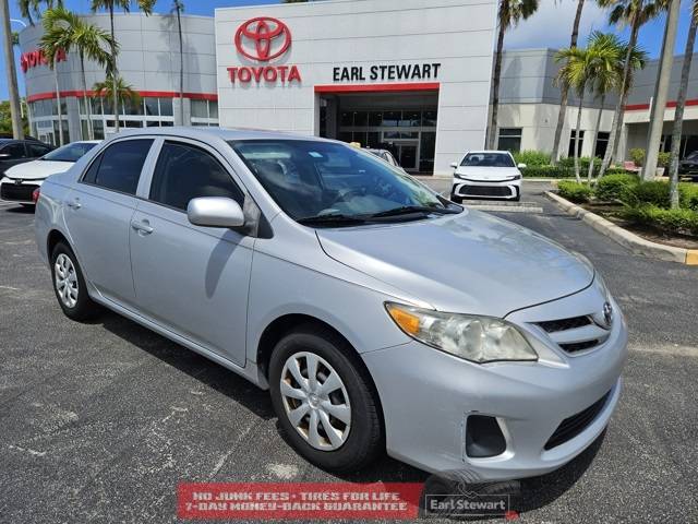 2013 Toyota Corolla LE — Sedan — 26,111 mi — Lake Park, FL
