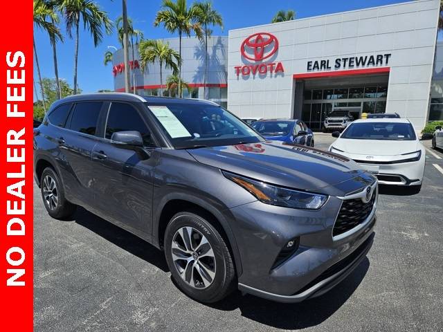 2023 Toyota Highlander L — SUV — 26,371 mi — Lake Park, FL