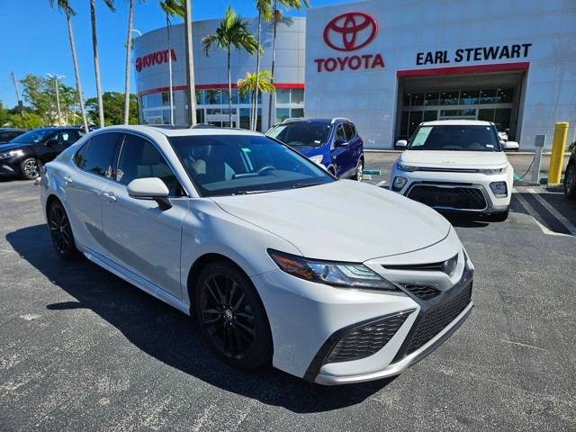 2024 Toyota Camry Hybrid XSE — Sedan — 50,420 mi — Lake Park, FL