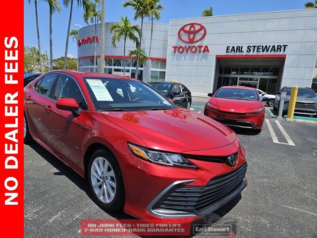 2023 Toyota Camry LE — Sedan — 29,411 mi — Lake Park, FL