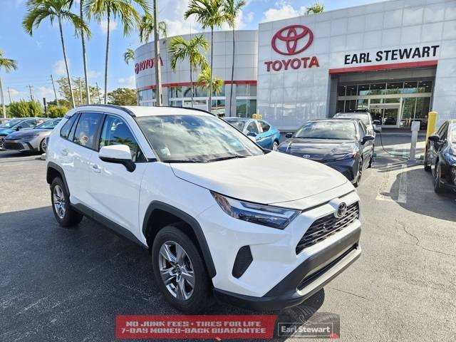 2022 Toyota RAV4 XLE — SUV — 23,073 mi — Lake Park, FL
